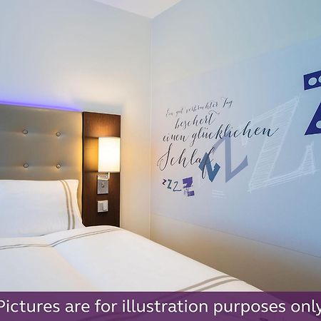 Premier Inn Koeln City Centre Buitenkant foto