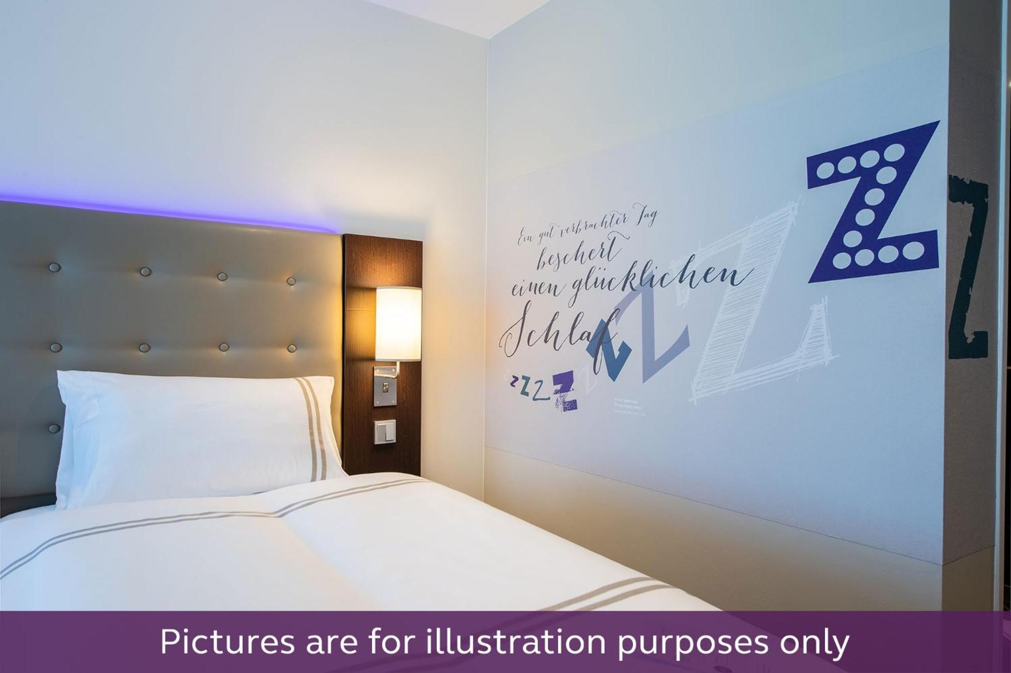 Premier Inn Koeln City Centre Buitenkant foto