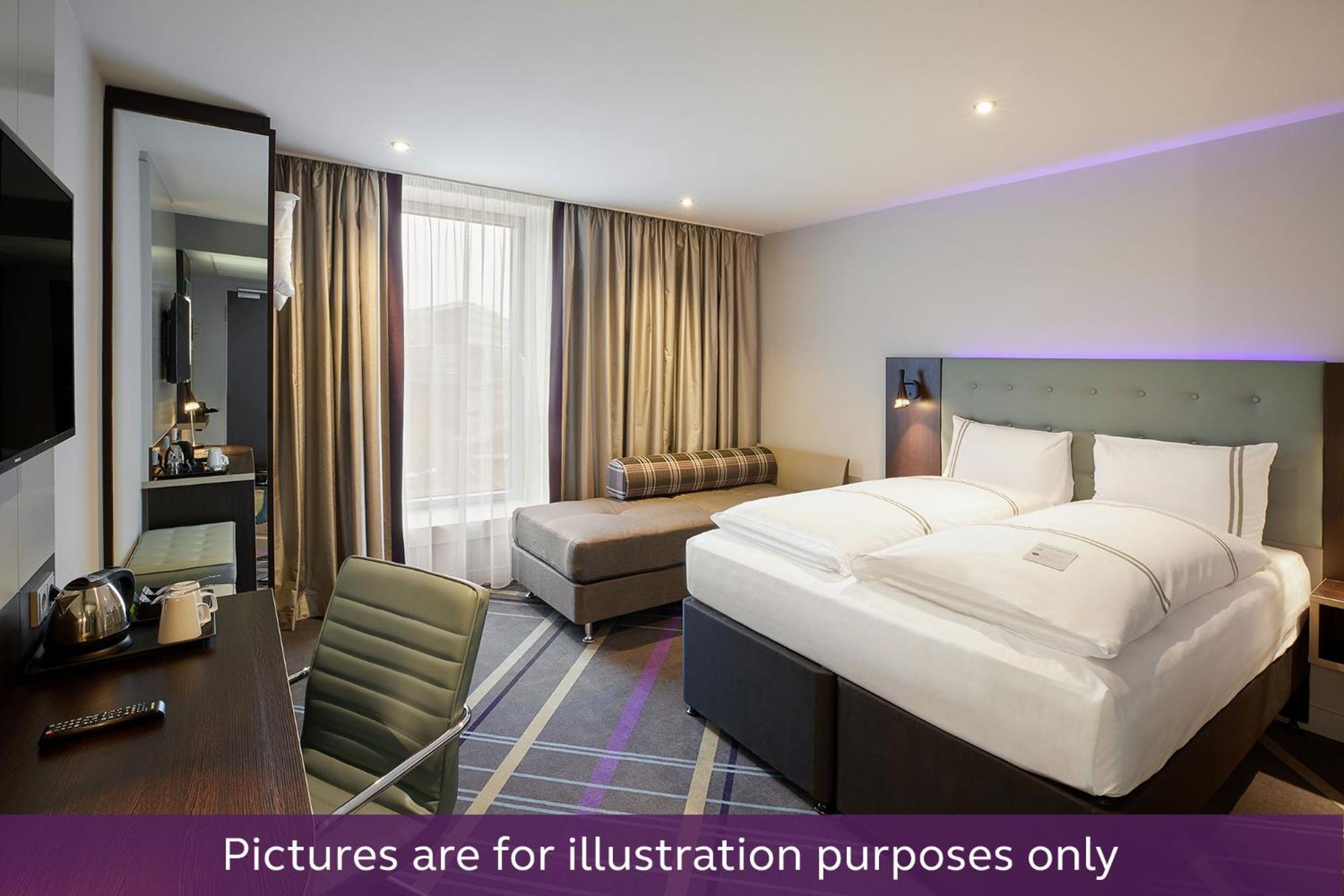 Premier Inn Koeln City Centre Buitenkant foto
